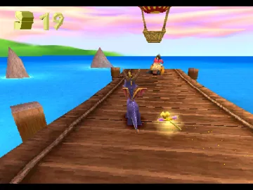 Spyro the Dragon (US) screen shot game playing